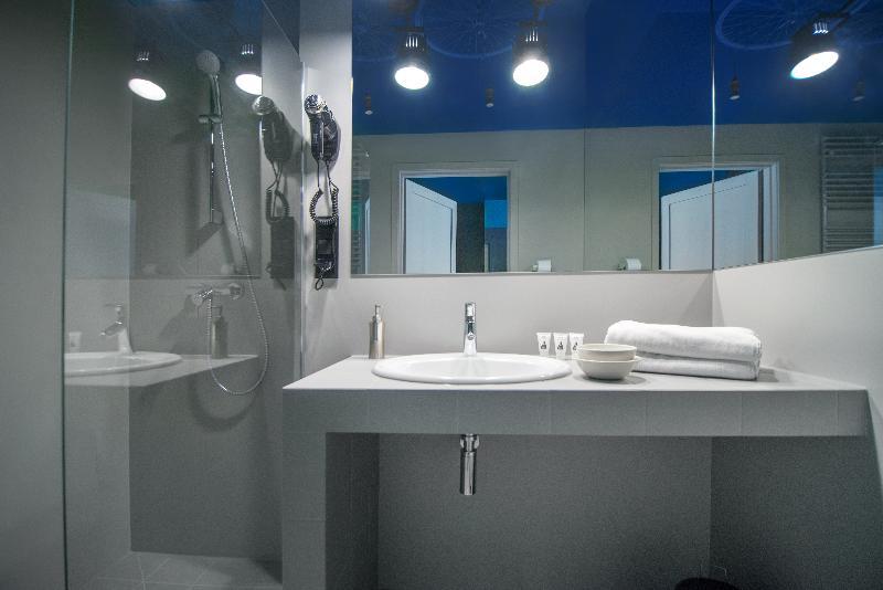 Bike Up Aparthotel 브로츠와프 외부 사진